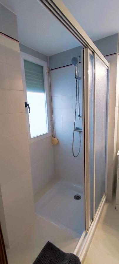 Bitacora Lux ,Comfortable Apartment 450 Meters From The Beach, Swimming Pool, 2 Air-Con ,Wi-Fi Playa de Gandia Dış mekan fotoğraf